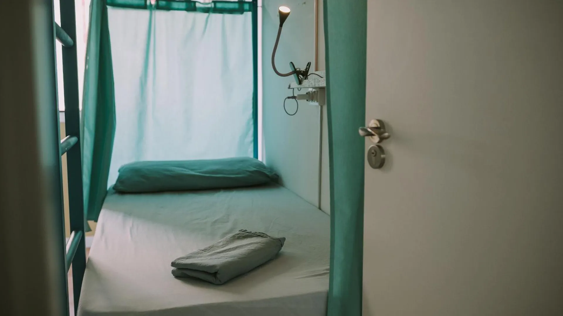 Hotel Kite & Surf Nomad House Las Palmas de Gran Canaria 0*,