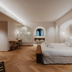 **** Hotel Petit Luxe Spagna