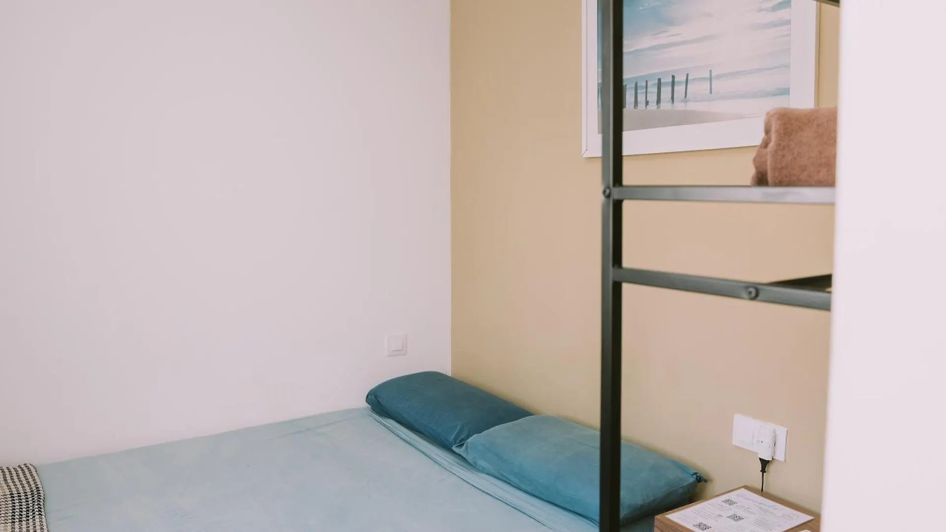 Hotel Kite & Surf Nomad House à Las Palmas de Gran Canaria Maison d'hôtes